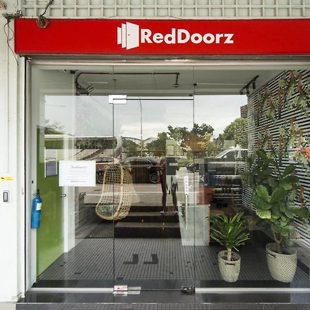 Reddoorz Hostel @ Kallang Mrt Singapura Exterior foto